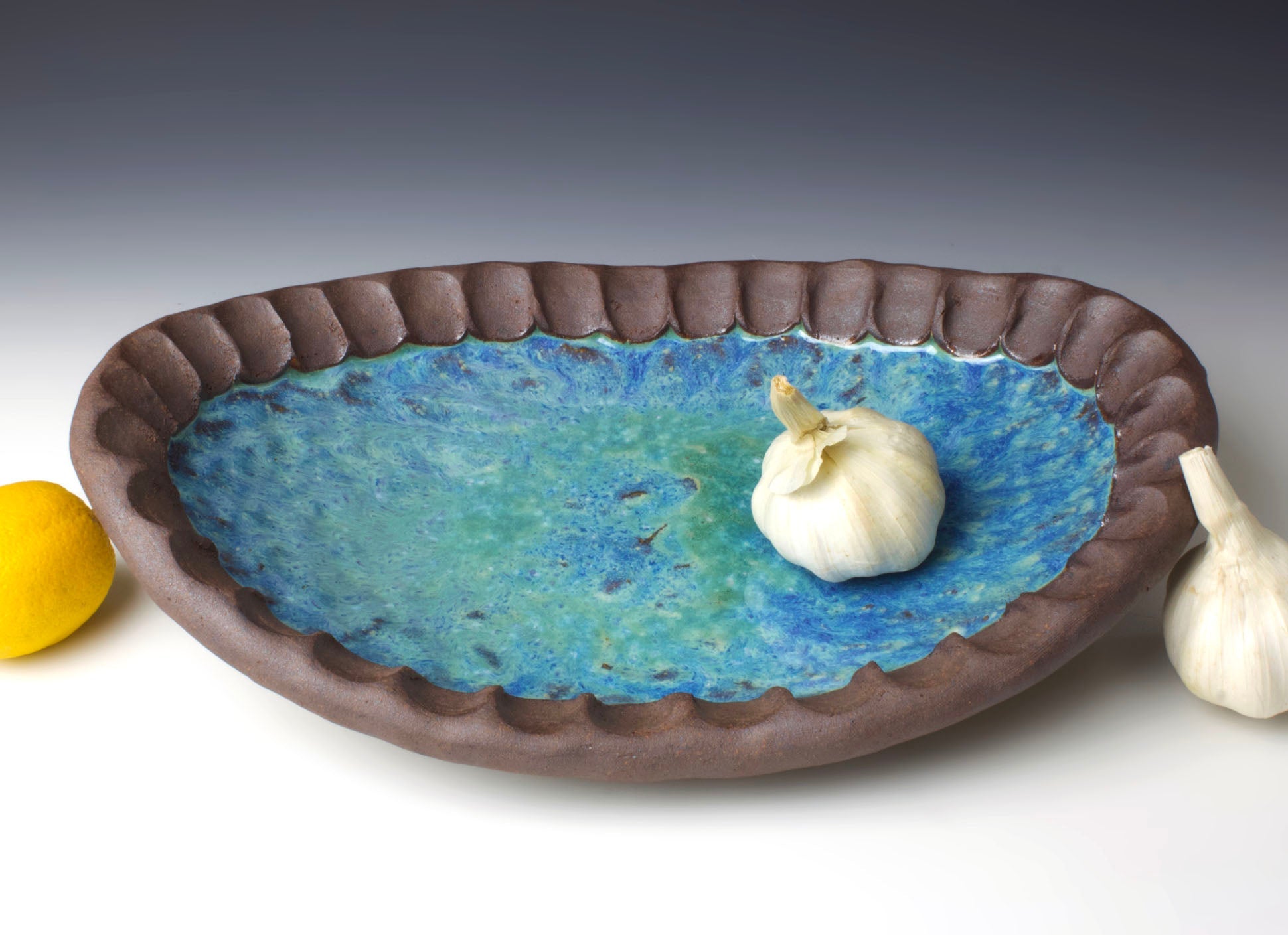 Stoneware Oval Patter in Serena Blue