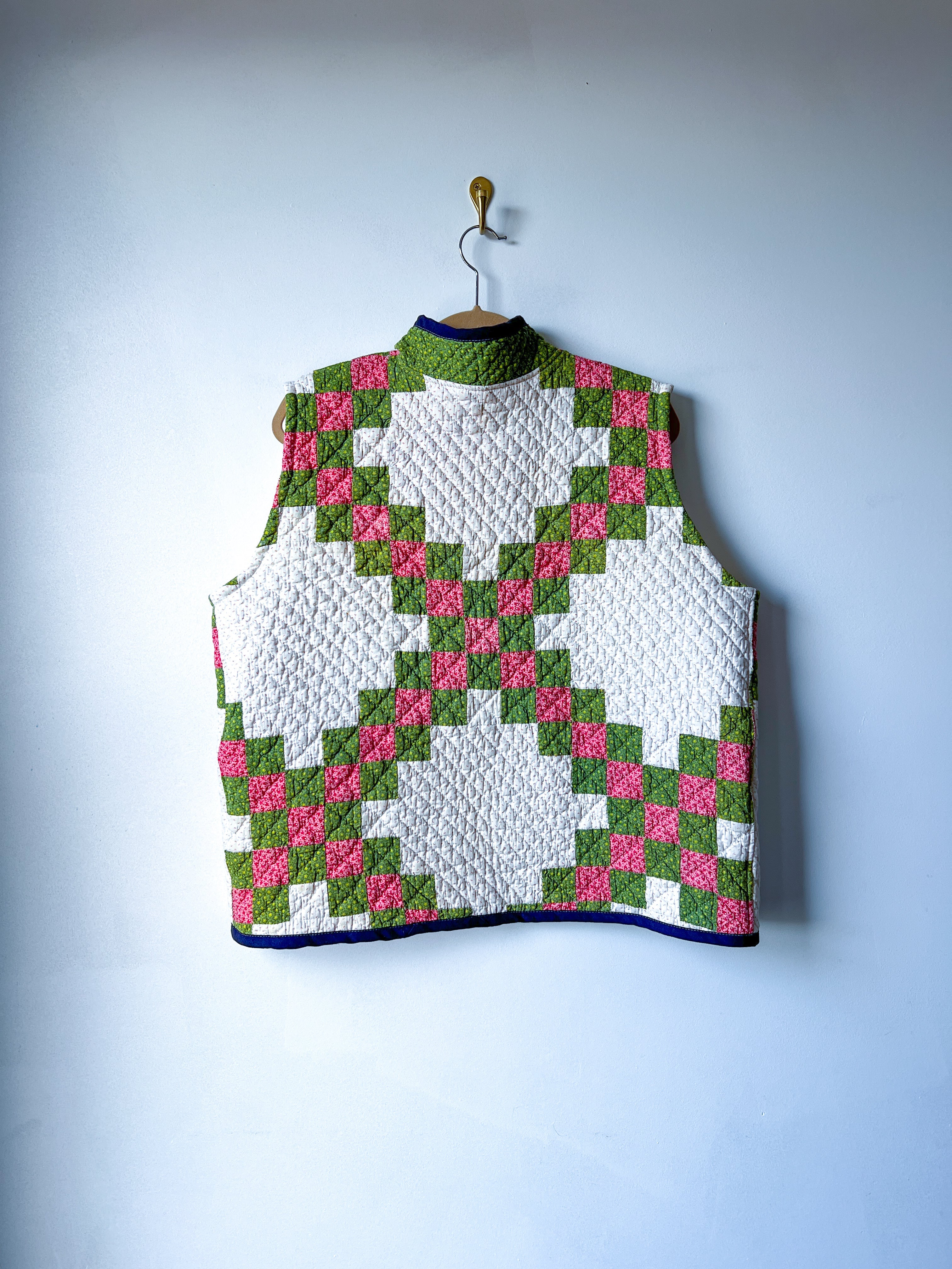 One-of-a-Kind: Irish Chain Quilt Vest (L/XL)