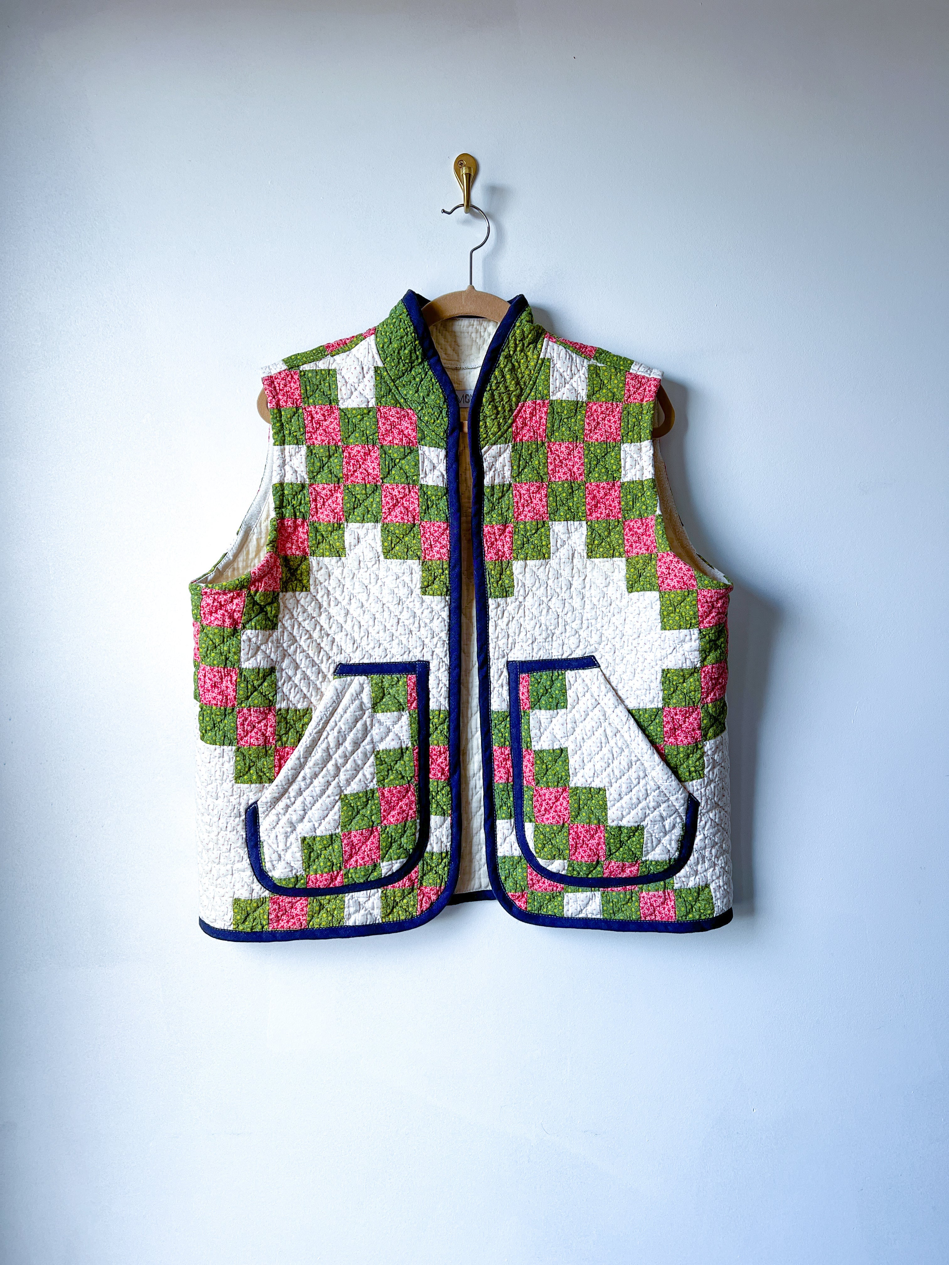 One-of-a-Kind: Irish Chain Quilt Vest (L/XL)